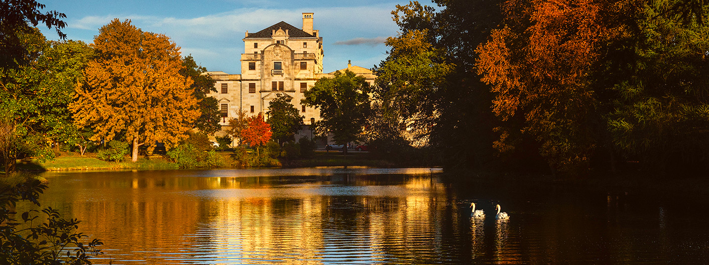 Lake Laverne campus picture